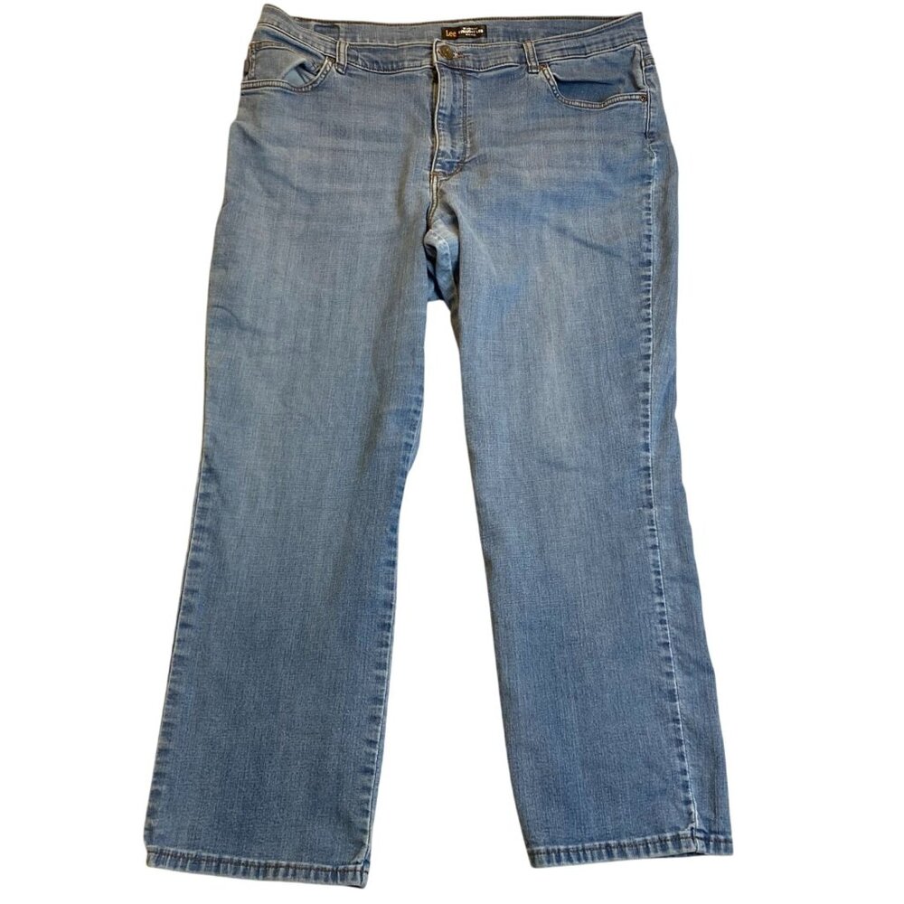 Wrangler Women's Jeans Size 18 Short Light Wash Straight Leg